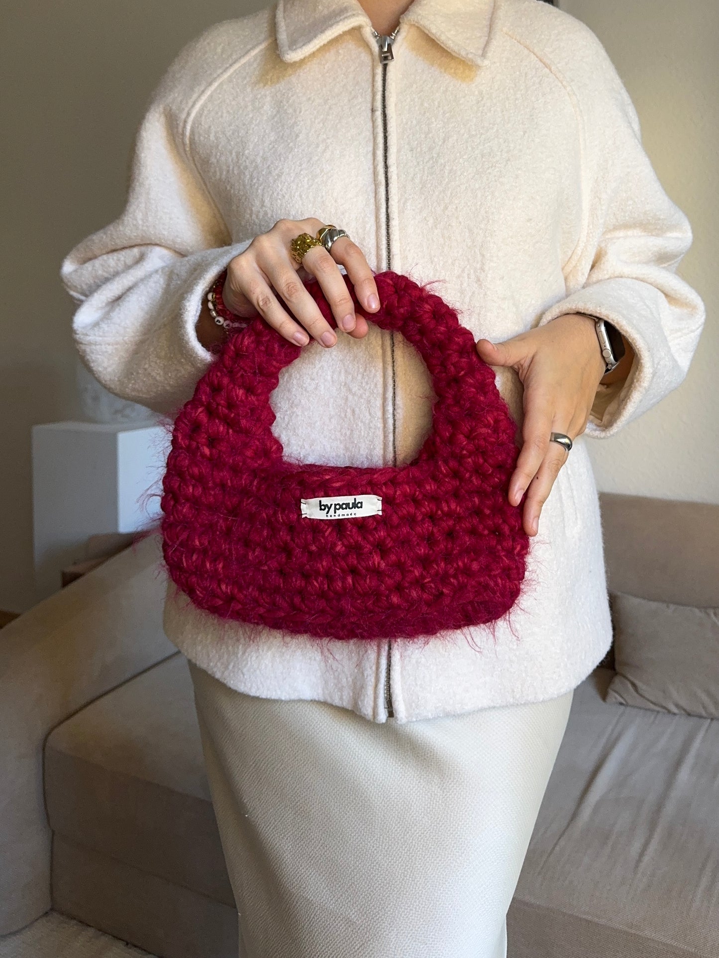 MILA Fluff M in Dark Cherry